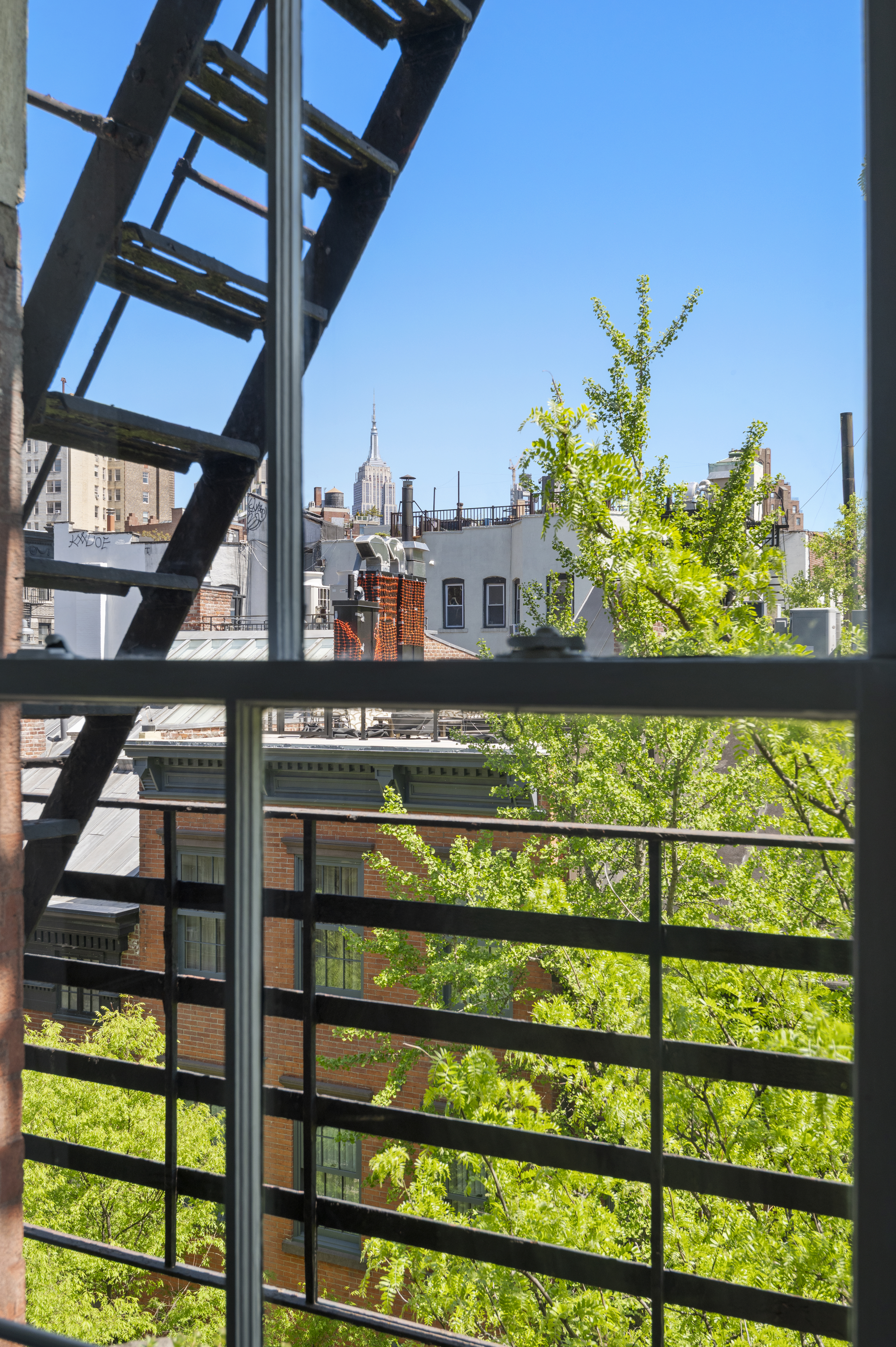 306 West 4th Street, Unit D3 Manhattan, NY 10014 - Photo 7 of 9 a view of a lake