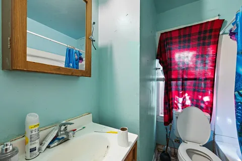 $99,900 | 715 East 10th Street, Wilmington, DE 19801