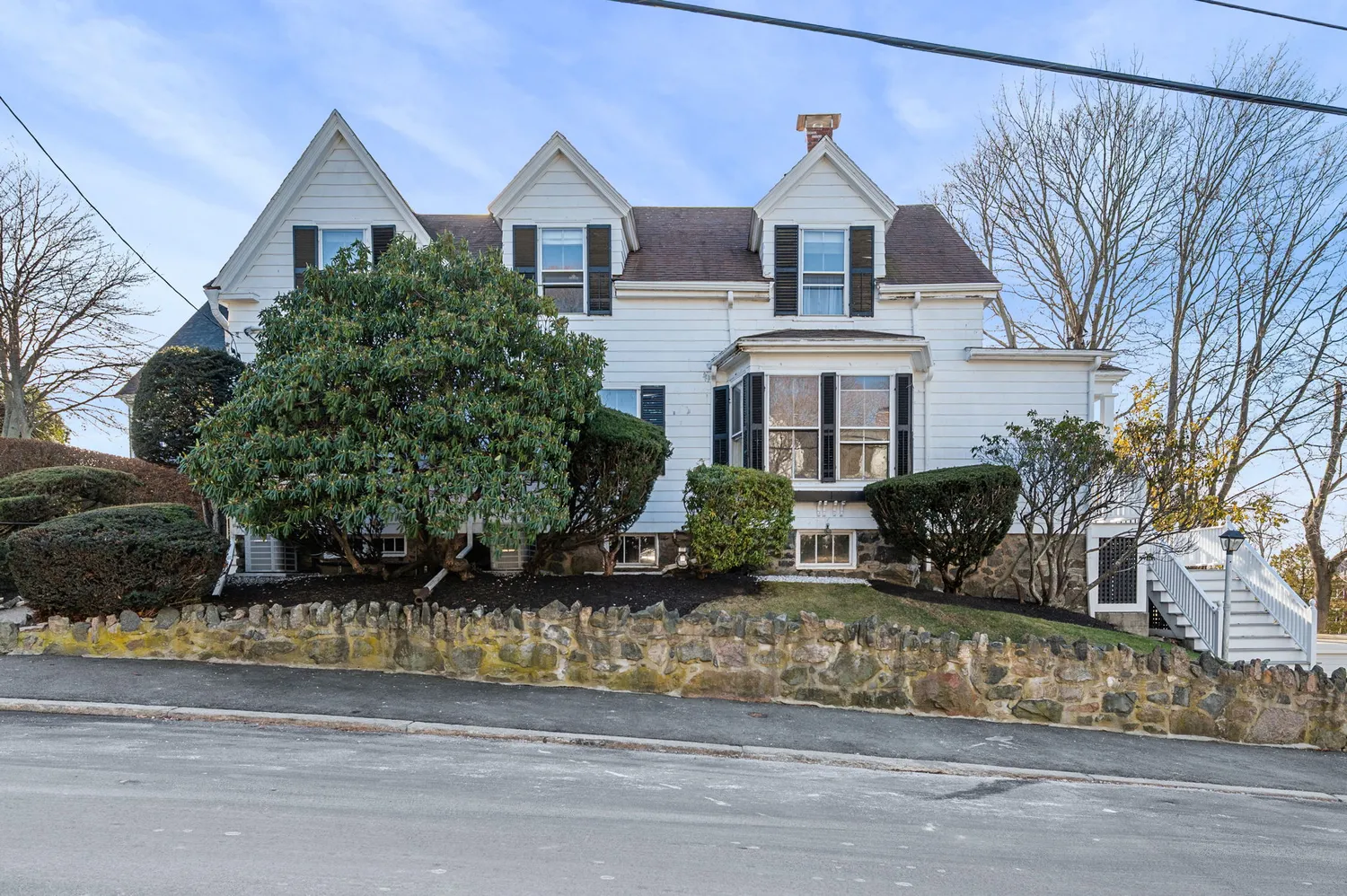 a view of a house with a stairs