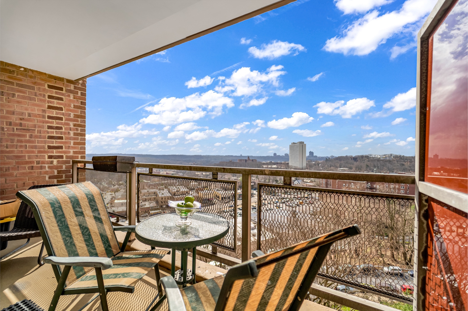 5700 Arlington Avenue, Unit 10D Bronx, NY 10471 - Photo 7 of 14