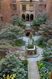 $2,950,000 | 115 East 67th Street, Unit 3C | Lenox Hill