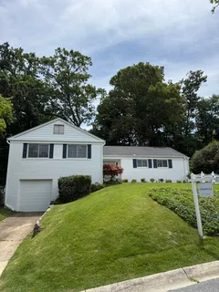 $1,300,000 | 7411 Wyndale Lane, Chevy Chase, MD 20815
