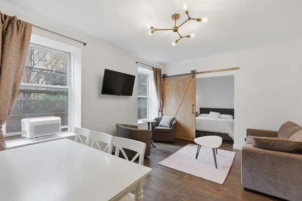 $5,000 | 25 Charles Street, Unit 1D | West Village