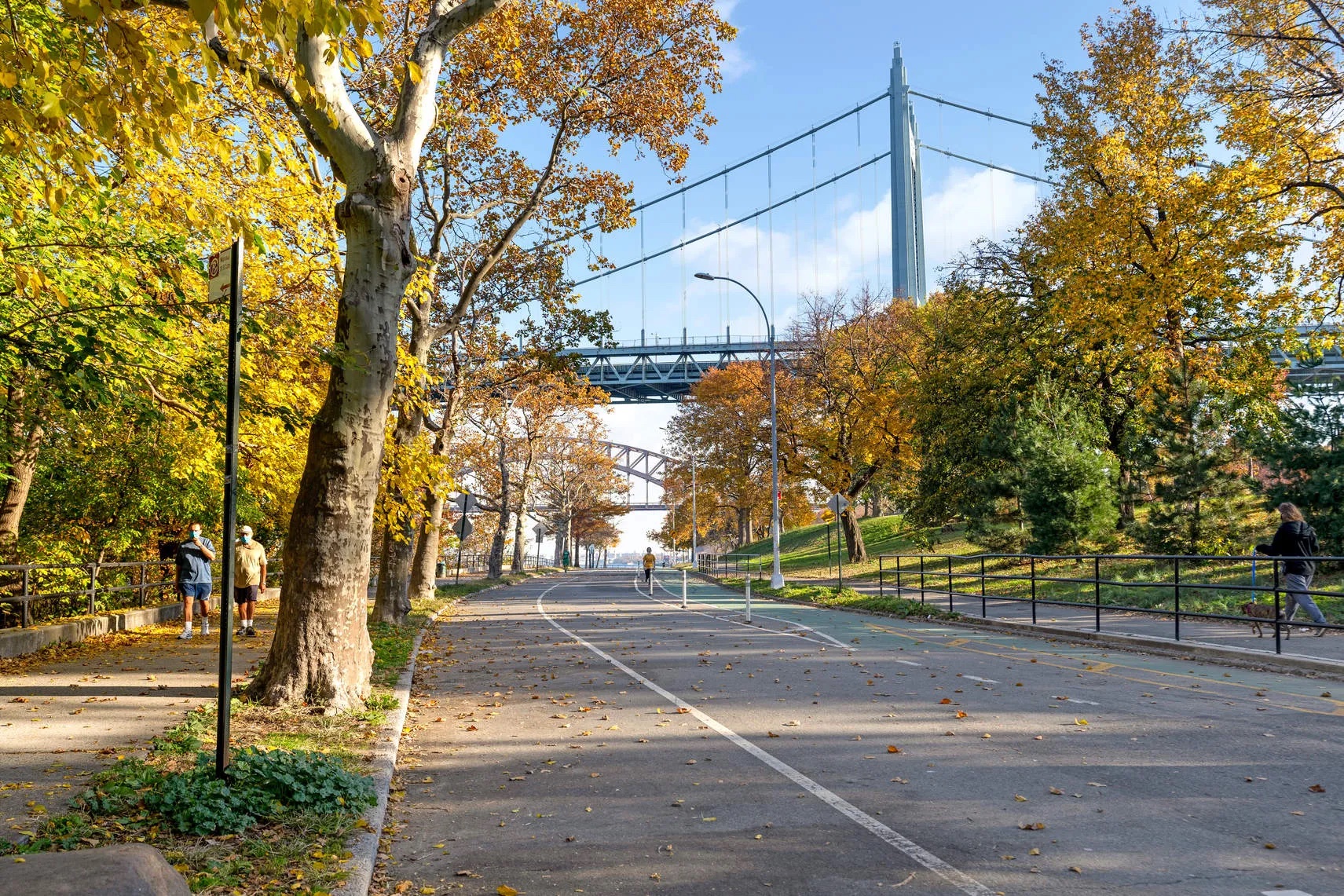 25-40 Shore Boulevard, Unit 5B Queens, NY 11102 - Photo 16 of 17 a view of a basketball court