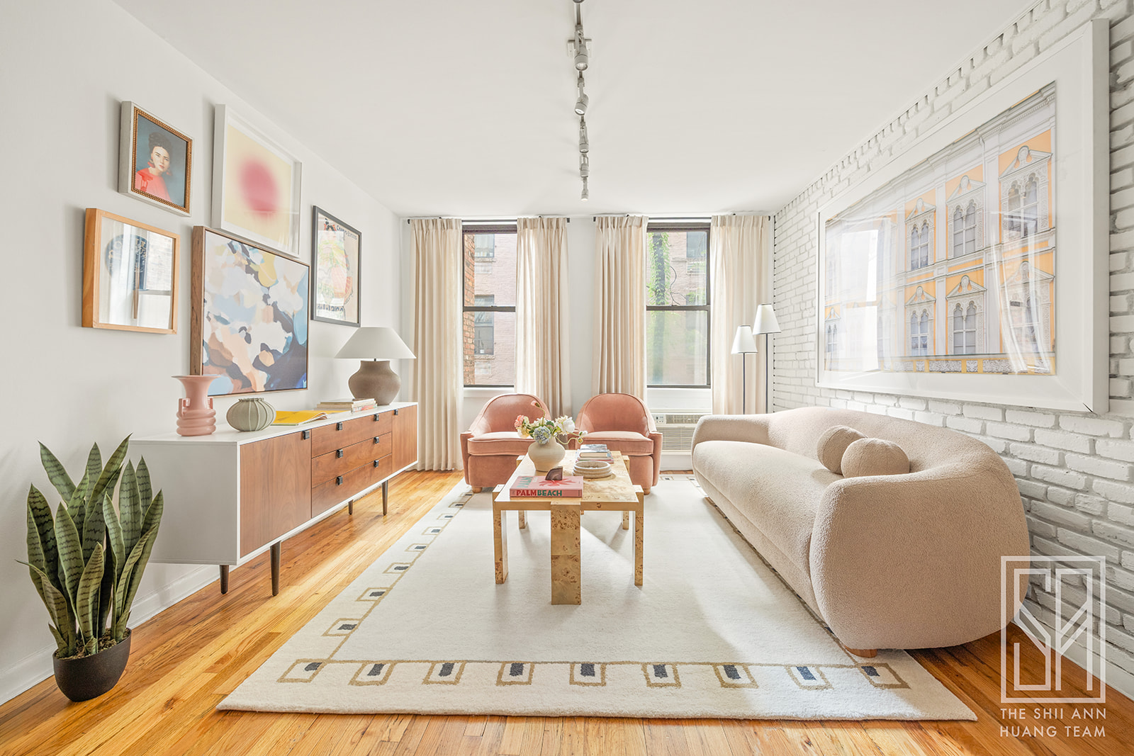 430 East 77th Street, Unit 4A Manhattan, NY 10075 - Photo 1 of 10 Gallery Image 1