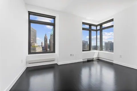 $1,950,000 | 123 Washington Street, Unit PH54F | Financial District