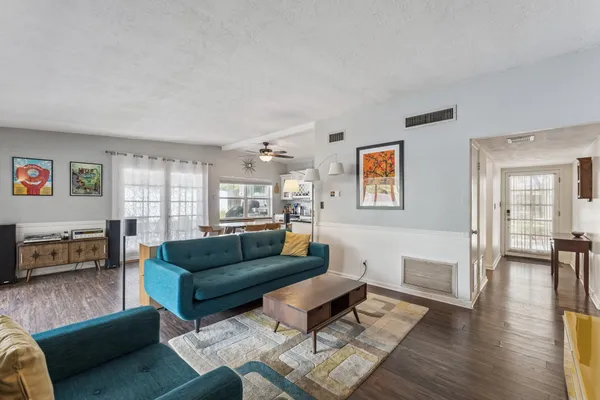 $679,000 | 1750 Pocahontas Path, Maitland, FL 32751