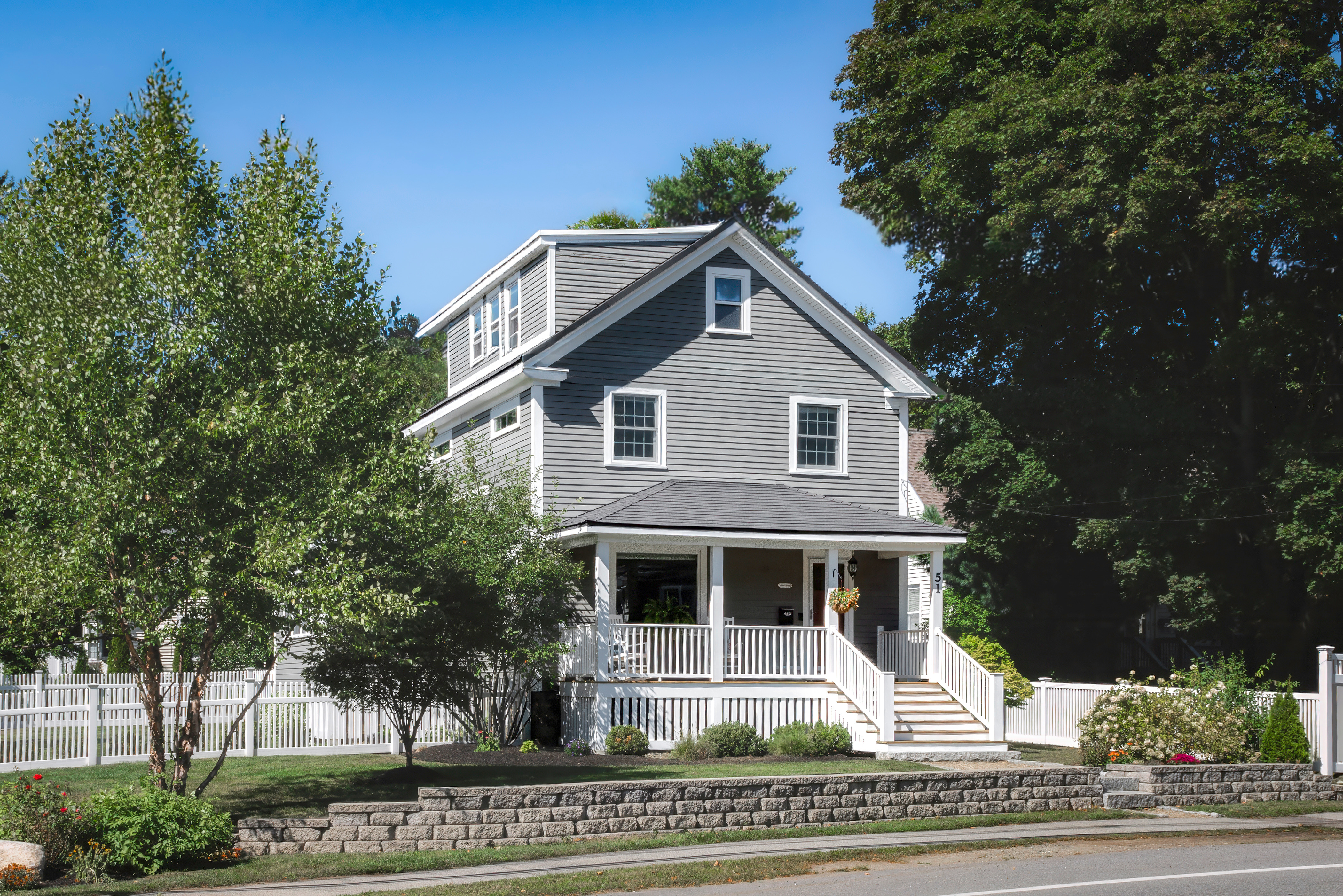 51 Topsfield Road Ipswich, MA 01938 - Photo 2 of 15 Gallery Image 2