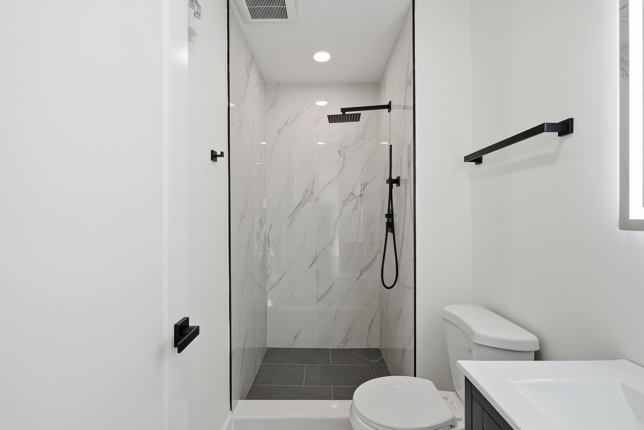 2105 M Street Northeast, Unit 4 Washington, DC 20002 - Photo 17 of 25 Gallery Image 17