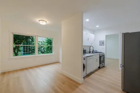 $215,000 | 1555 Pennsylvania Avenue, Unit 108, Miami Beach, FL 33139