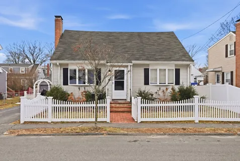 Contact Agent | Vogel Street, Boston, MA 02132