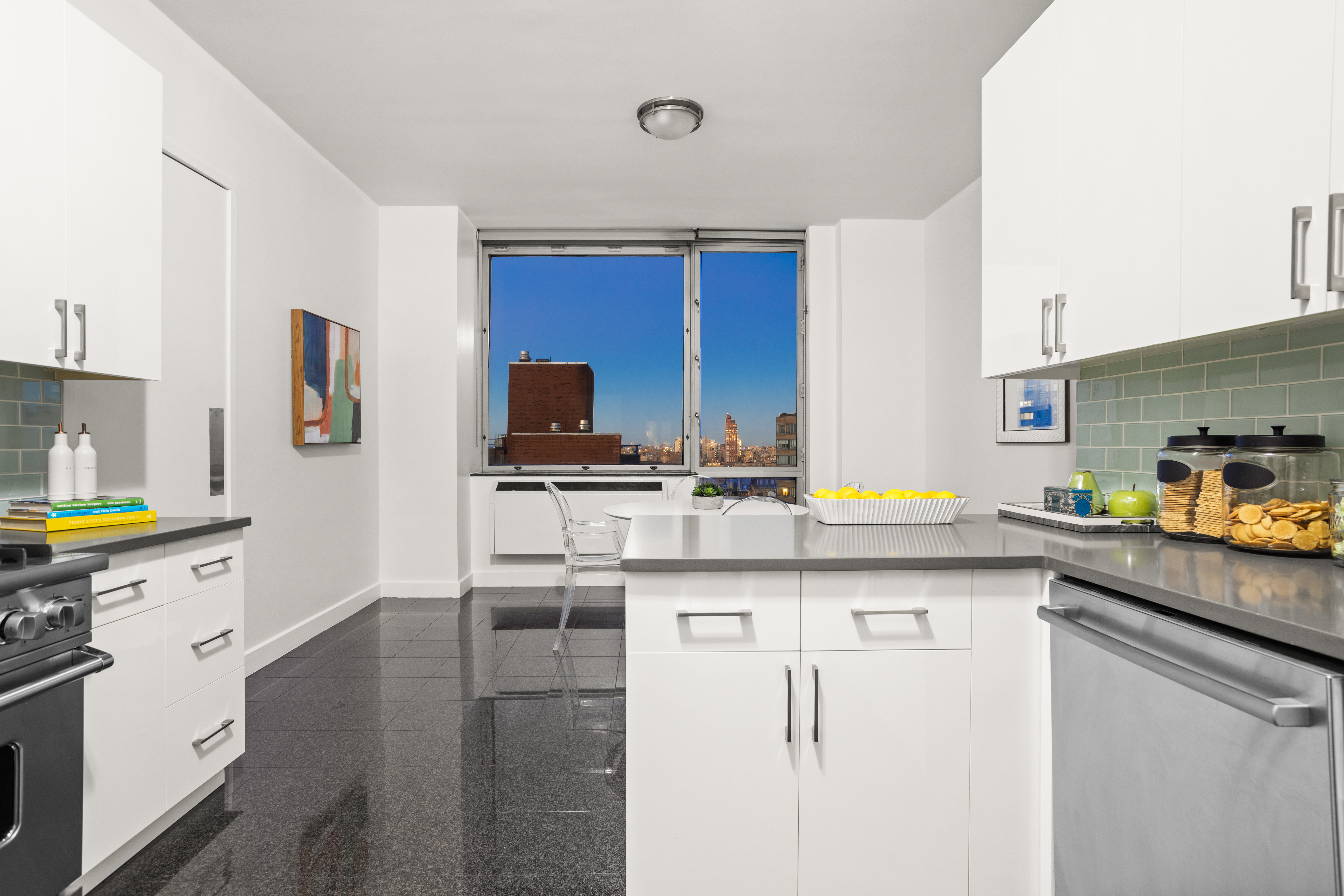 1965 Broadway, Unit 27E Manhattan, NY 10023 - Photo 11 of 27