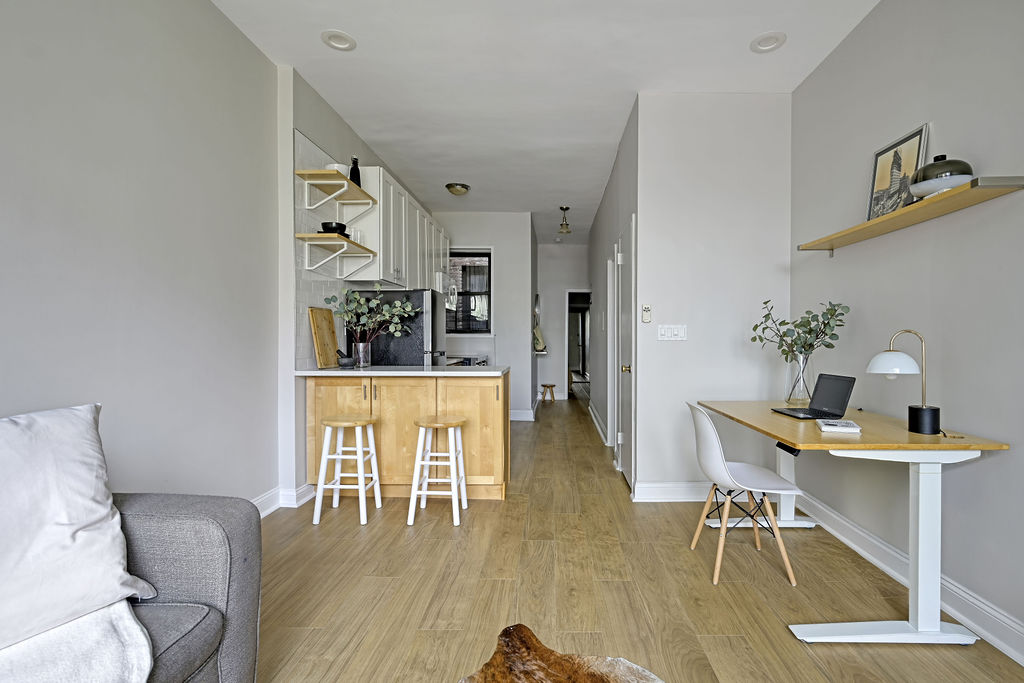 444 East 87th Street, Unit 5D Manhattan, NY 10128 - Photo 3 of 10 Gallery Image 3