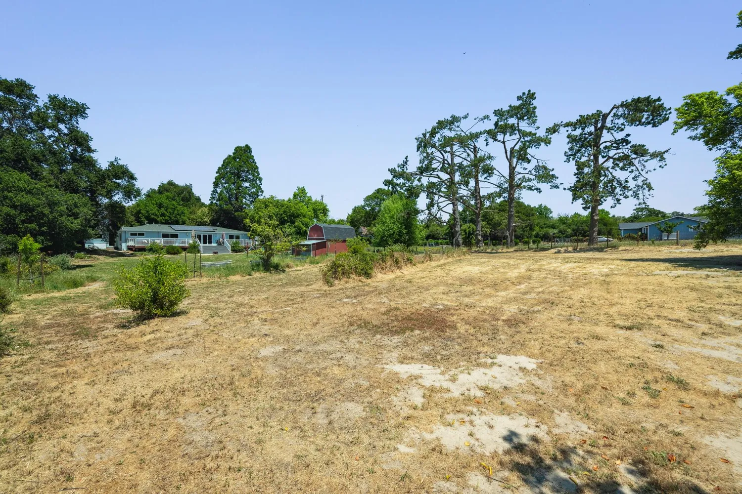 $1,400,000 | 498 Lohrman Lane, Petaluma, CA 94952