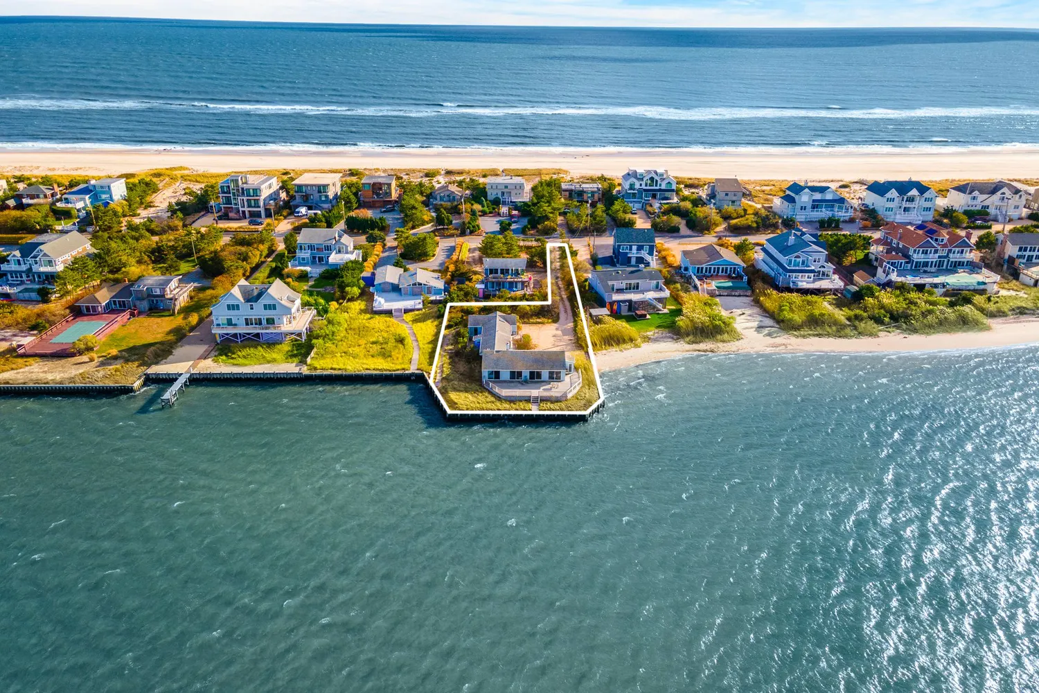 $3,950,000 | 654 A Dune Road, West Hampton Dunes, NY 11978
