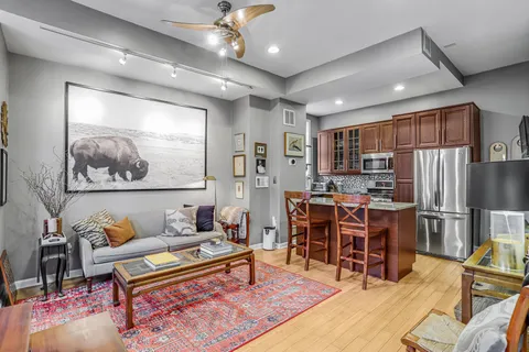 $799,900 | 313 M Street Northwest, Washington, DC 20001
