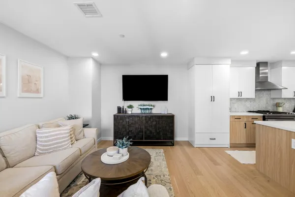 Contact Agent | 457 West Broadway, Unit Undisclosed, South Boston, MA 02127