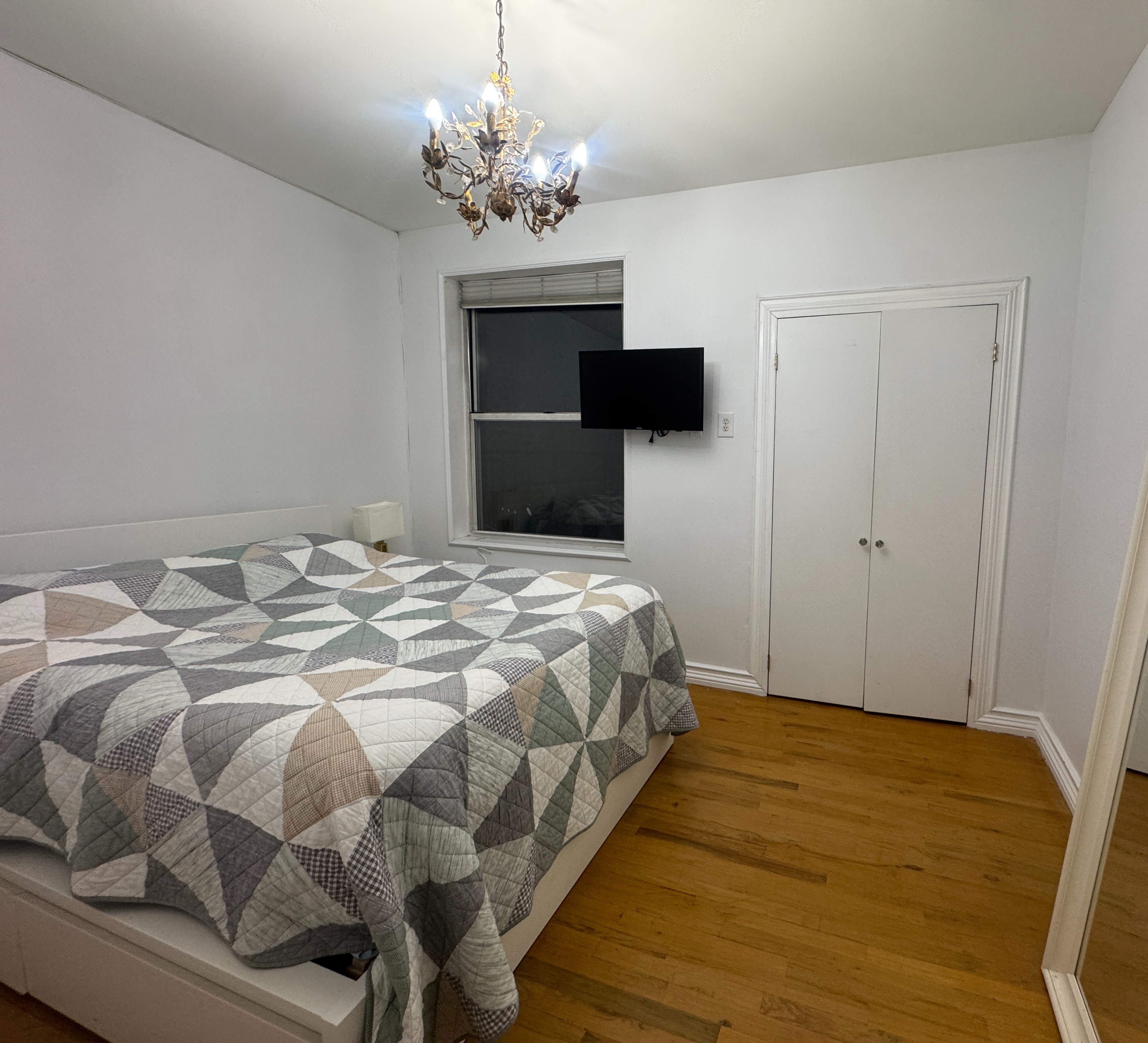 320 West 84th Street, Unit 5A Manhattan, NY 10024 - Photo 5 of 7