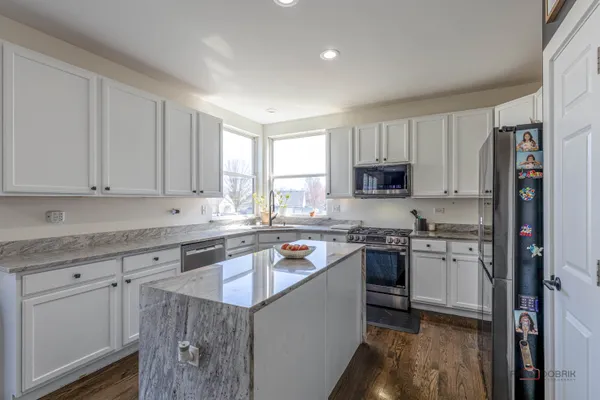 $474,900 | 2212 Baxter Court, Elgin, IL 60123