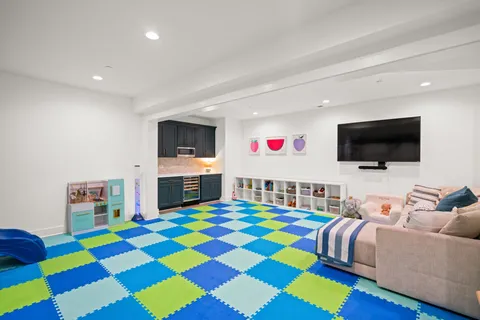 $2,289,000 | 4529 Rosedale Avenue, Bethesda, MD 20814