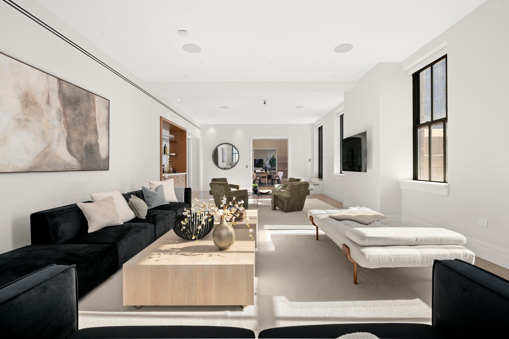 100 Barclay Street, Unit 21AD | Compass