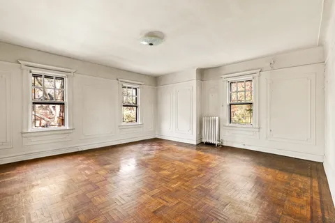 $1,495,000 | 1644 Glenwood Road | Fiske Terrace