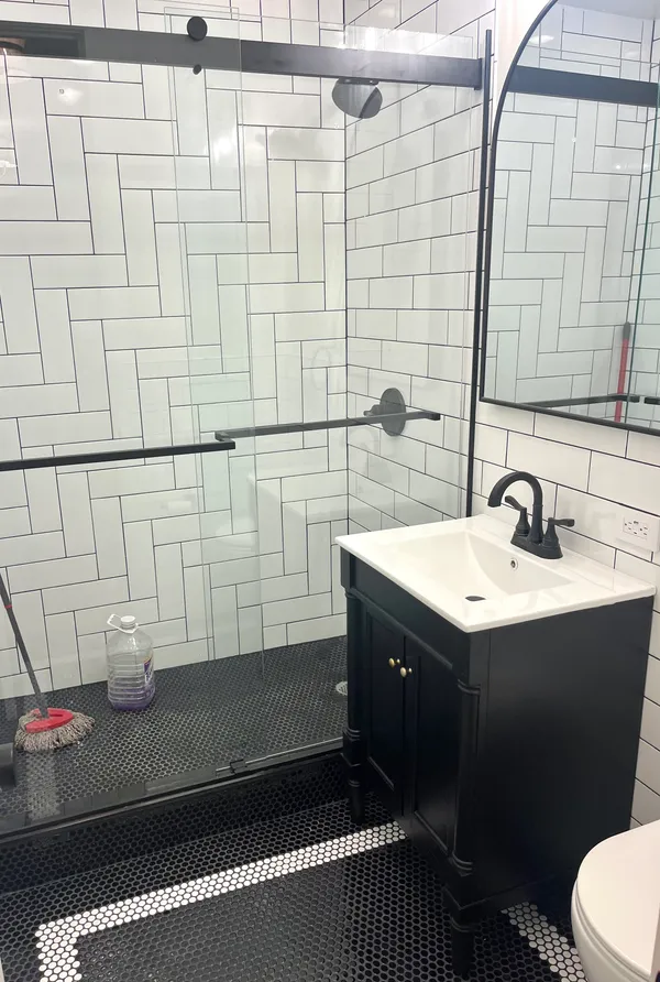 $4,950 | 1716 2nd Avenue, Unit 3C | Upper East Side