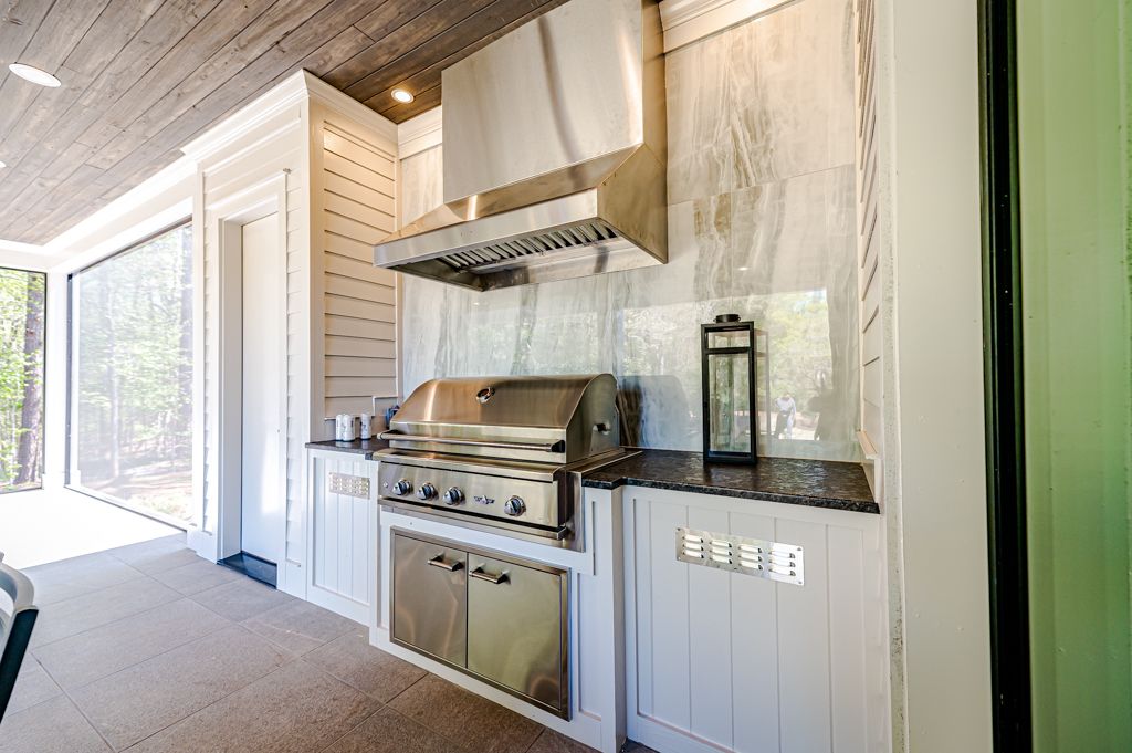 1608 Estate Valley Lane Raleigh, NC 27613 - Photo 45 of 48