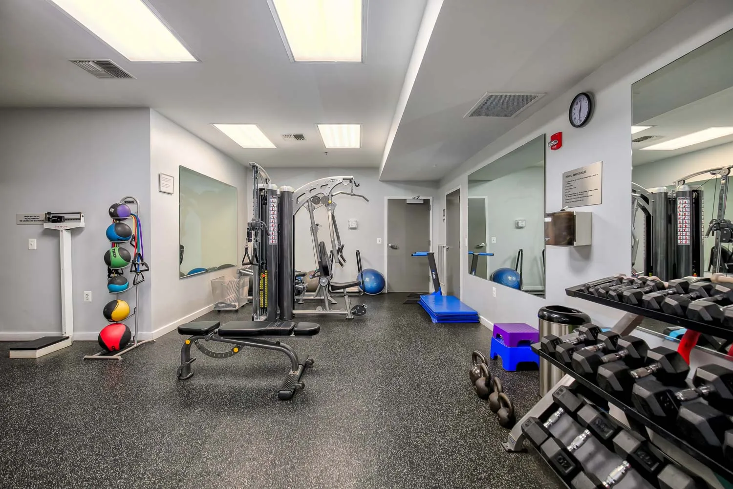 a view of a house with outdoor space