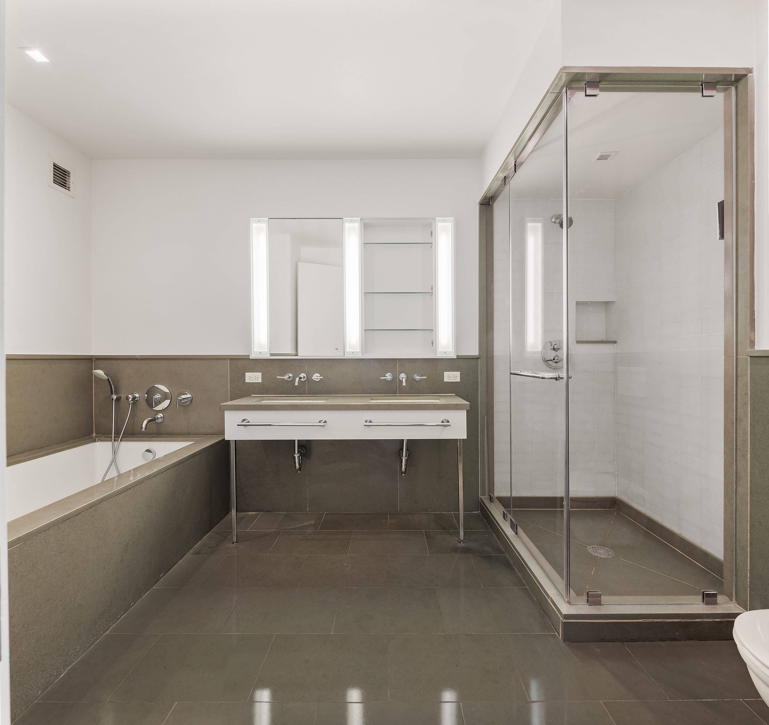 330 Spring Street, Unit 5A Manhattan, NY 10013 - Photo 5 of 8