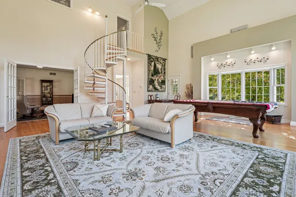 $1,150,000 | 905 Kip Lane, Neshanic Station, NJ 08853