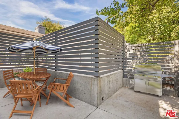 $5,995 | 535 Beloit Avenue, Los Angeles, CA 90049