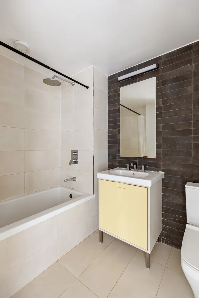 $615,000 | 15 East 19th Street, Unit 1B | Prospect Park South