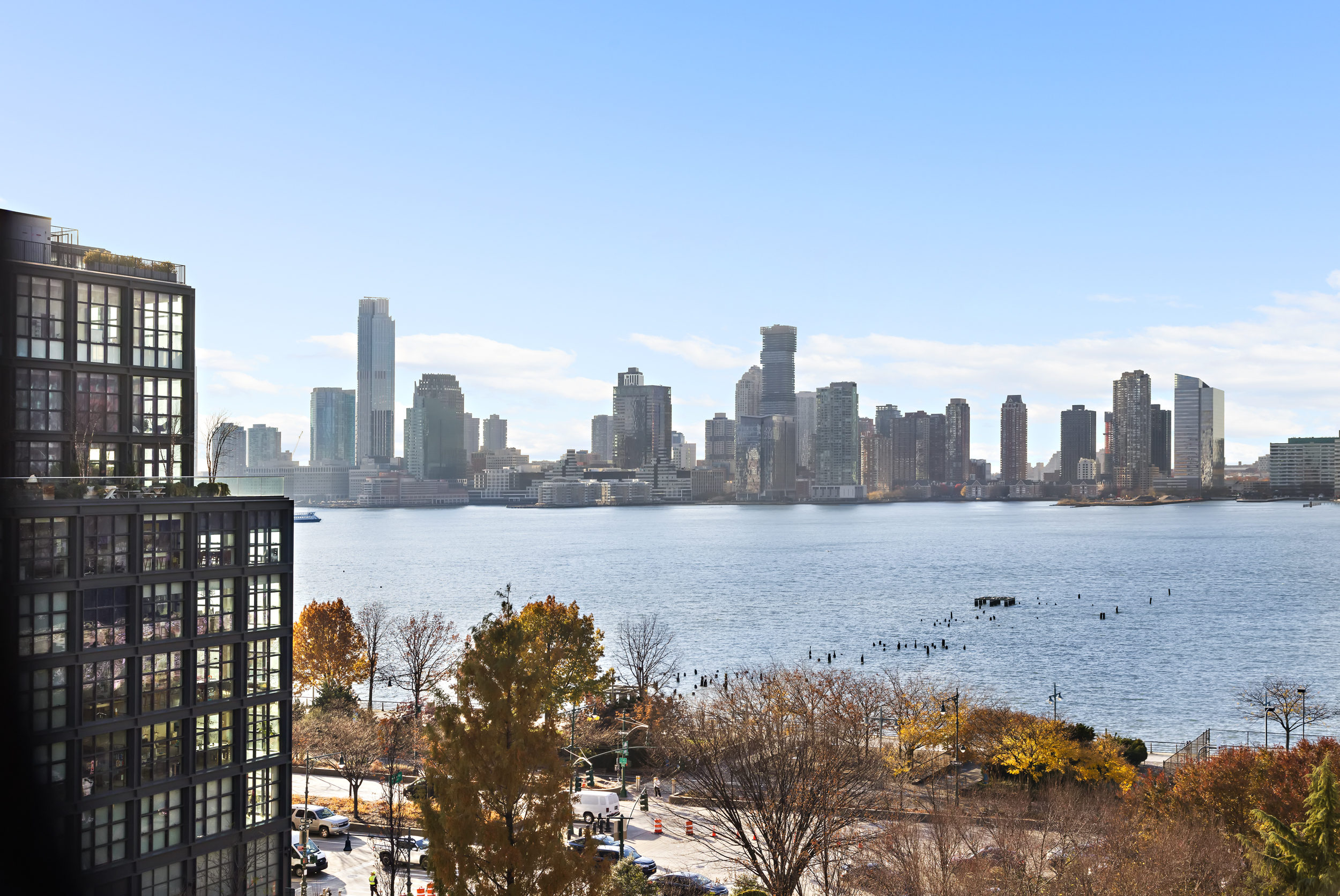 481 Washington Street, Unit PHS Manhattan, NY 10013 - Photo 16 of 20 a view of a city