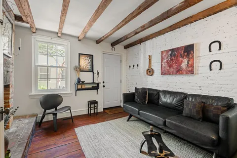 $380,000 | 142 Carpenter Street, Philadelphia, PA 19147