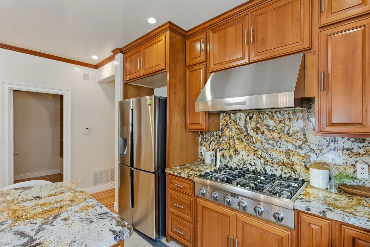 Contact Agent | 157 Station Avenue, Daly City, CA 94014