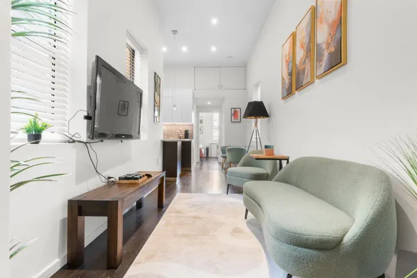 $515,000 | 86 Essex Street, Unit 2C, Jersey City, NJ 07302