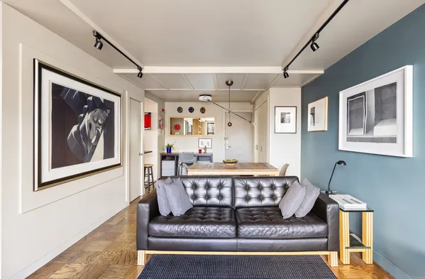 $865,000 | 130 East 18th Street, Unit 16A | Gramercy