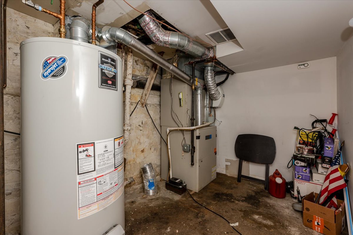 79-32 60th Lane Queens, NY 11385 - Photo 22 of 26