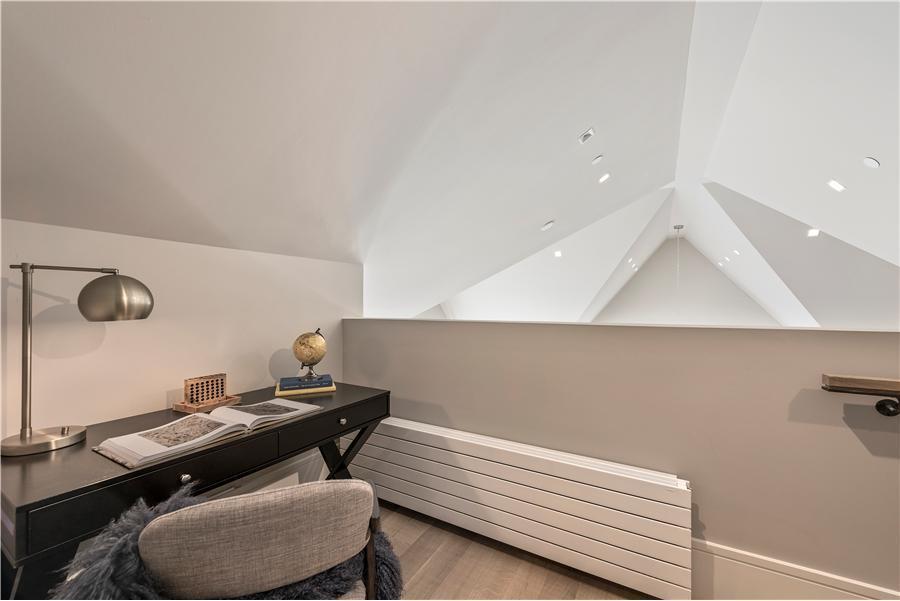 215 Sullivan Street, Unit PHA Manhattan, NY 10012 - Photo 16 of 22