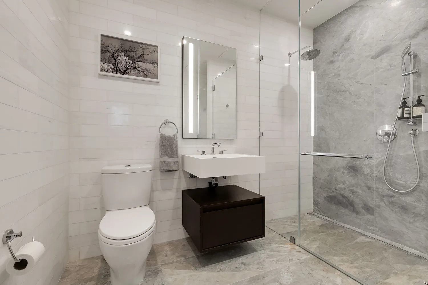 $9,500 | 287 East Houston Street, Unit 4C | Lower East Side