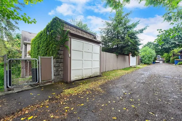 $550,000 | 203 Elysian Street, Pittsburgh, PA 15206