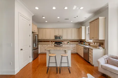 $799,900 | 4120 Ridgefield Drive, Unit 314, Nashville, TN 37205