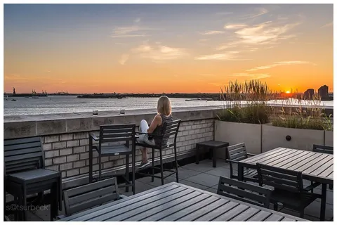 $2,230,000 | 21 South End Avenue, Unit PH1A | Battery Park City