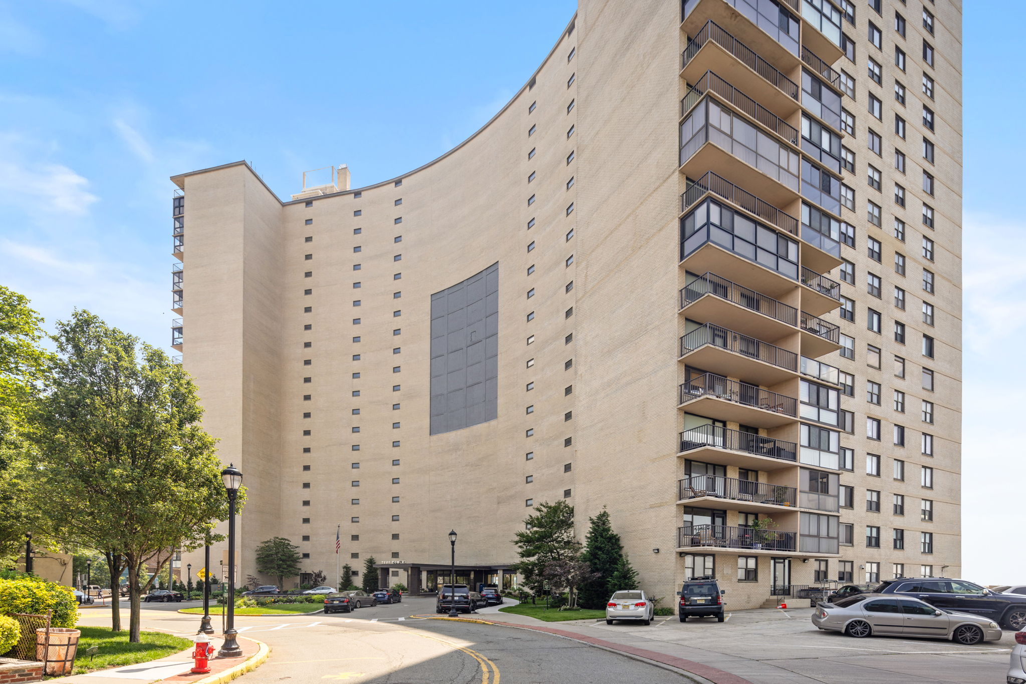 380 Mountain Road, Unit 1906 Union City, NJ 07087 - Photo 17 of 18 a building view