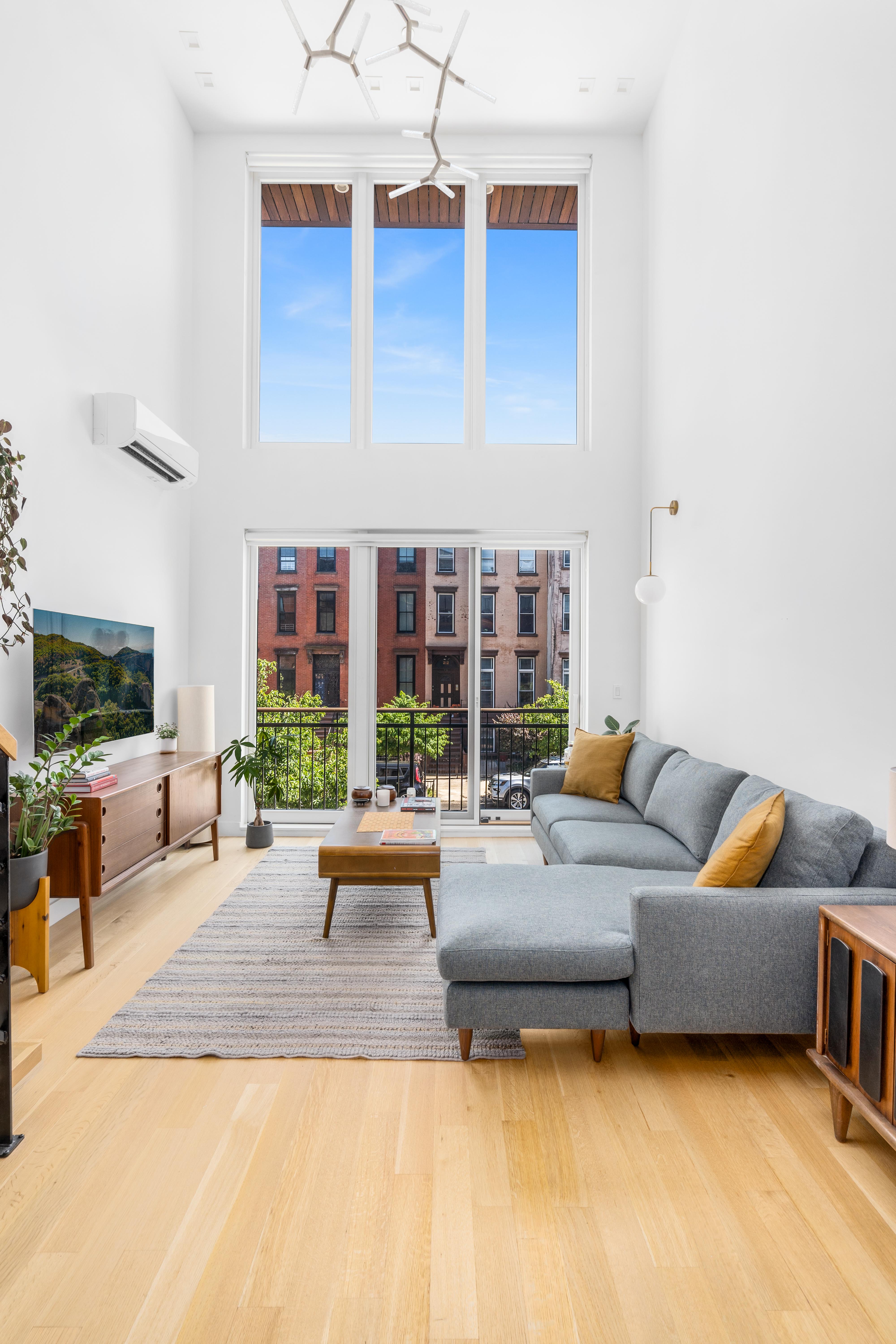 203 Quincy Street, Unit 2C Brooklyn, NY 11216 - Photo 2 of 8 Gallery Image 2