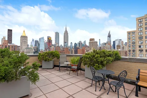 $499,000 | 245 East 25th Street, Unit 1G | Kips Bay