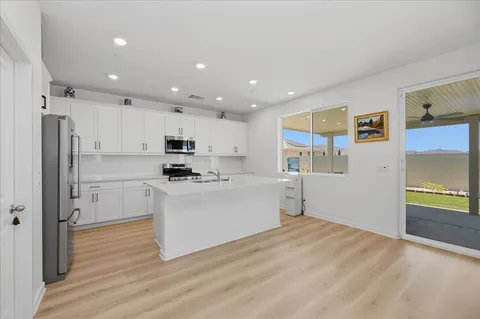 $715,000 | 4208 Oak Lane, Banning, CA 92220