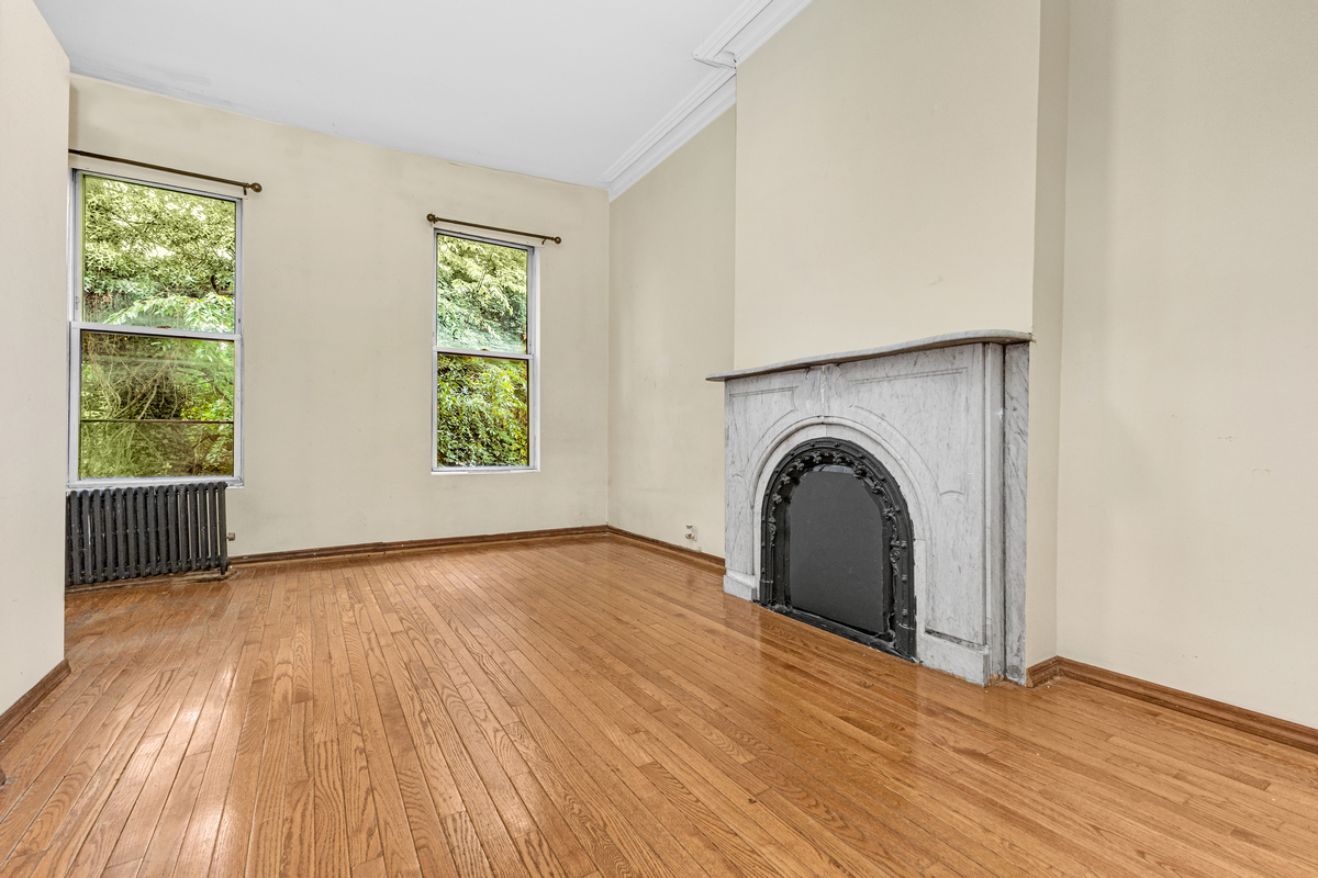 116 Ryerson Street, Unit 2 Brooklyn, NY 11205 - Photo 3 of 16