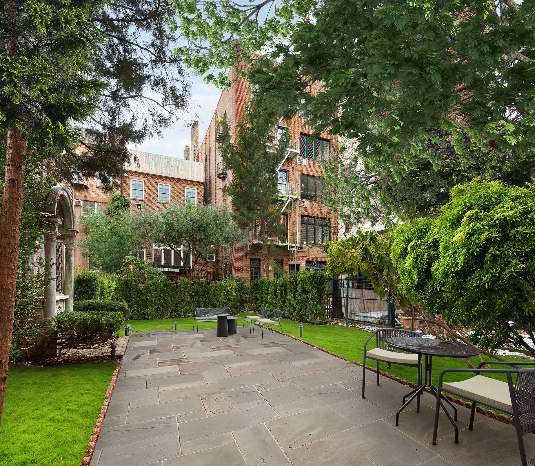 226 West 11th Street, Unit 1 Manhattan, NY 10014 - Photo 6 of 18